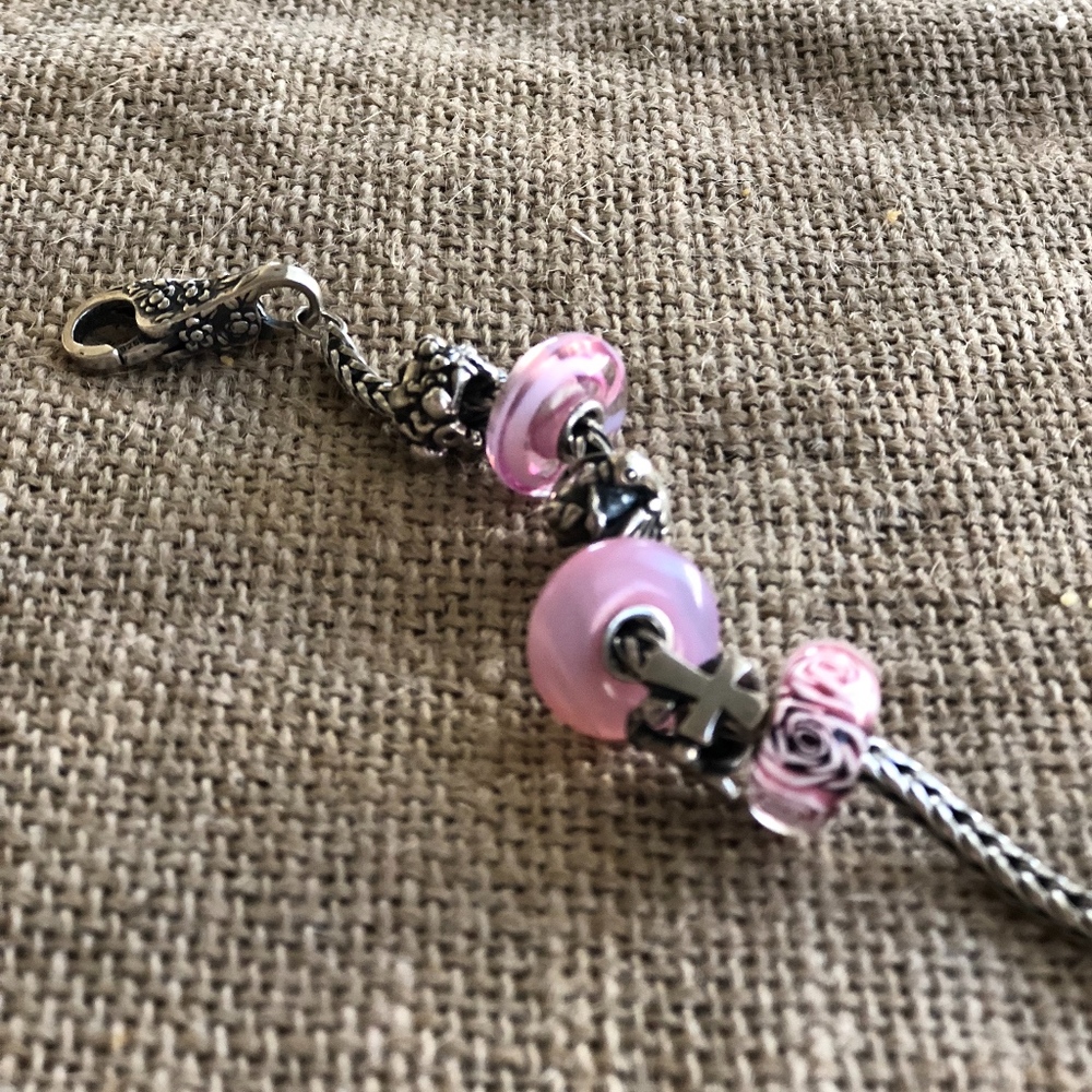 Trollbeads Bracelet w/lock retired limited ed bead